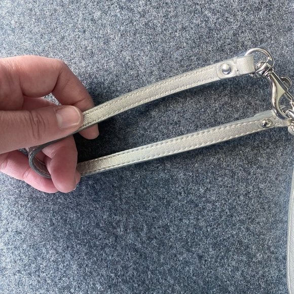 Coach Wristlet in Silver/Gold Depending on Lighting - Picture 8 of 13